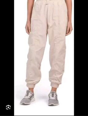 Women's Wilo the Label Parachute Lightweight Jogger Pants - Beige, Sz XS